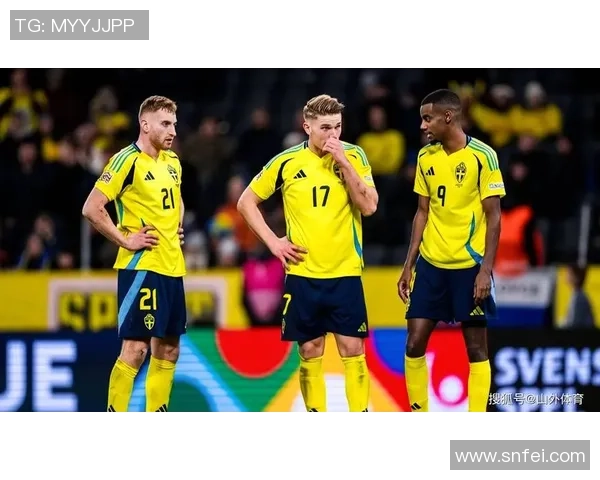 足球球星与模特魅力融合打造时尚新风潮引领潮流前沿